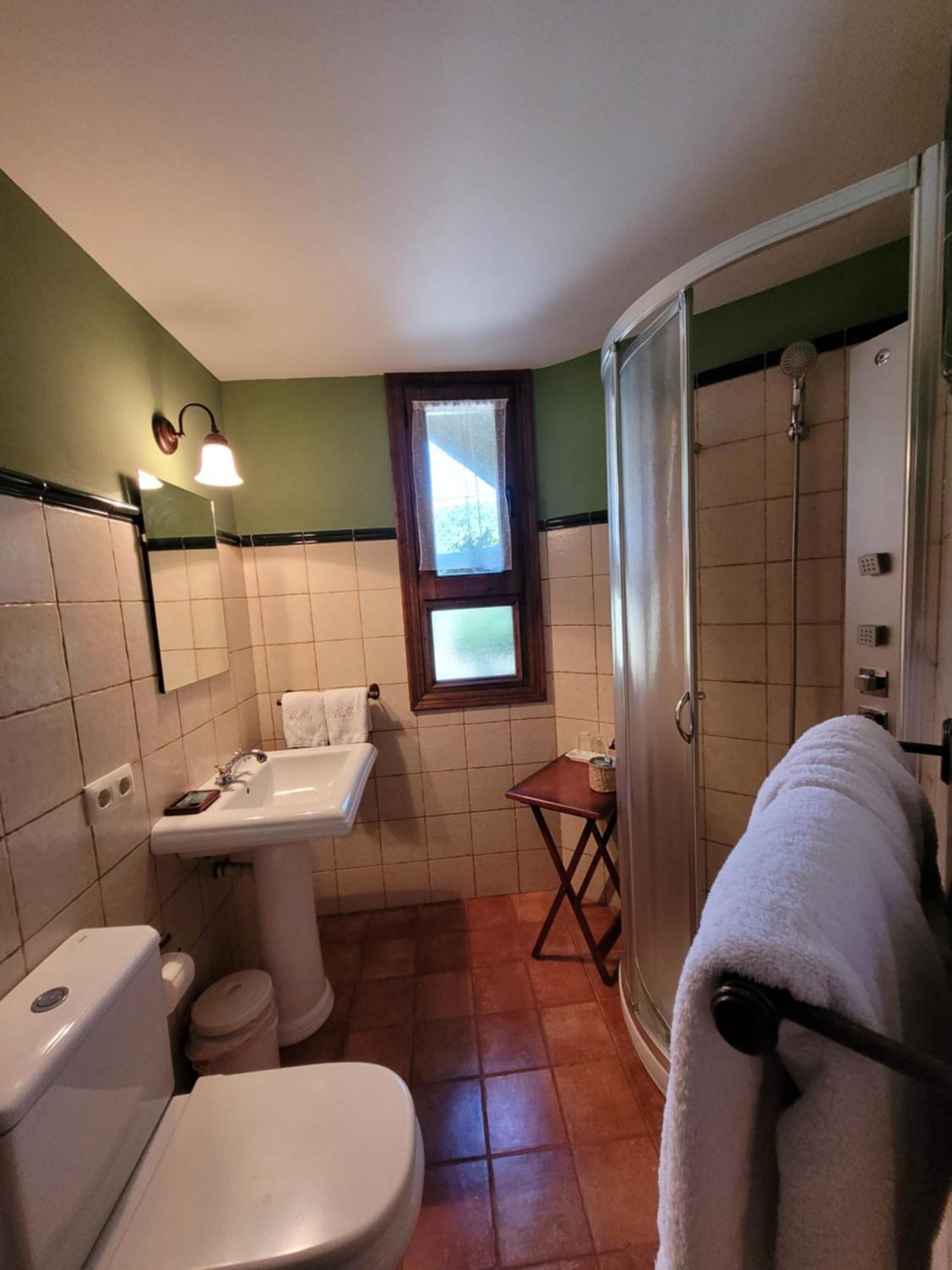 לינה וארוחת בוקר Beranui Casa Macianet חדר תמונה